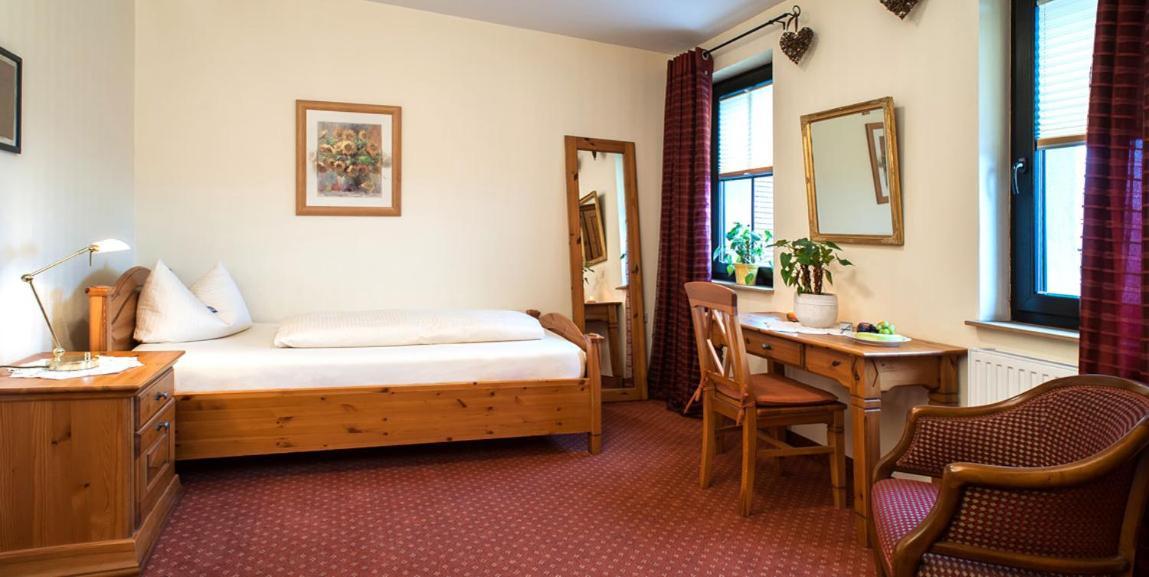 Gasthof Sauerteig Rödental Esterno foto